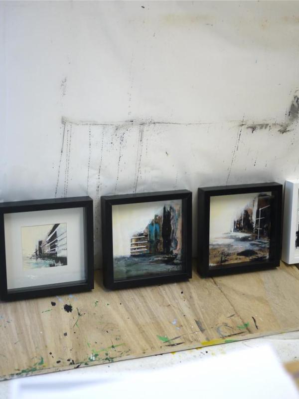 Acryliques sur papier cadre 25/25 cm